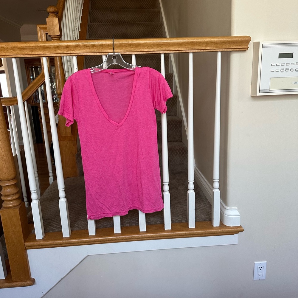 Frenchi low v-neck tshirt